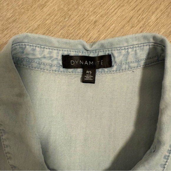 Dynamite Women's Light Blue Button Down Shirt - Picture 4 of 5